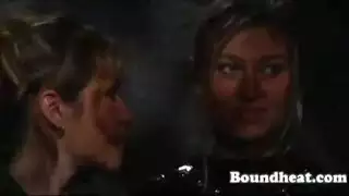 جلد العبد عشيقه