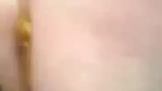 عاهرة المكتب السورية تُهيمن عليها ويتم اختراقها من قبل المدير