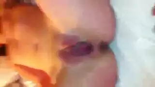 زبر أسمر يوسع فتحة طيز بيضاء، آهات شديدة