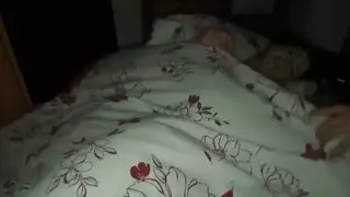 محتاجه حنيه اكتر