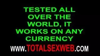 خيال جنس جماعي: قضبان سوداء تتعاقب على مؤخرتها