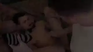 جنس قاسي في المرآب مع حاملة سائل منوي قذرة