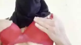 الحجاب العربي فتاة النقاب مسلم يظهر كبير الثدي – ضخمة الثدي، مثير جولة أثداء، مفلس العربية فاتنة الانقسام