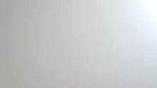 جلسة جماعية للمراهقة: غريب موهوب يمارس الجنس معها في علاقة رباعية صريحة