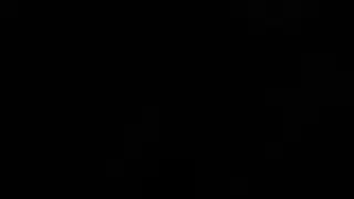 مرح الأحذية المثيرة: خيال ثلاثي على سرير التدليك