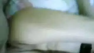 سكس مصري يمص بزاز