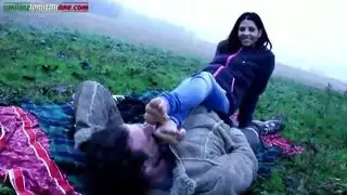 الشاب ينيك بت عمو عندها الدور الشهريه